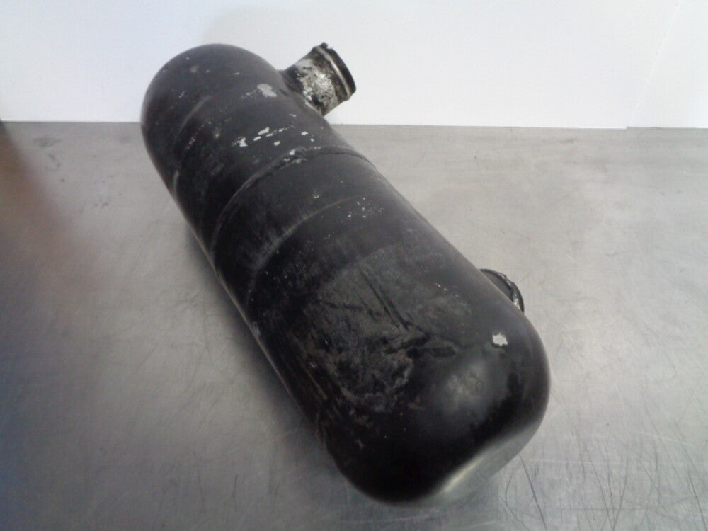 Yamaha Wave Blaster II WB2 760 1996-1997 Water Box Lock Muffler GK5-67550-00-00