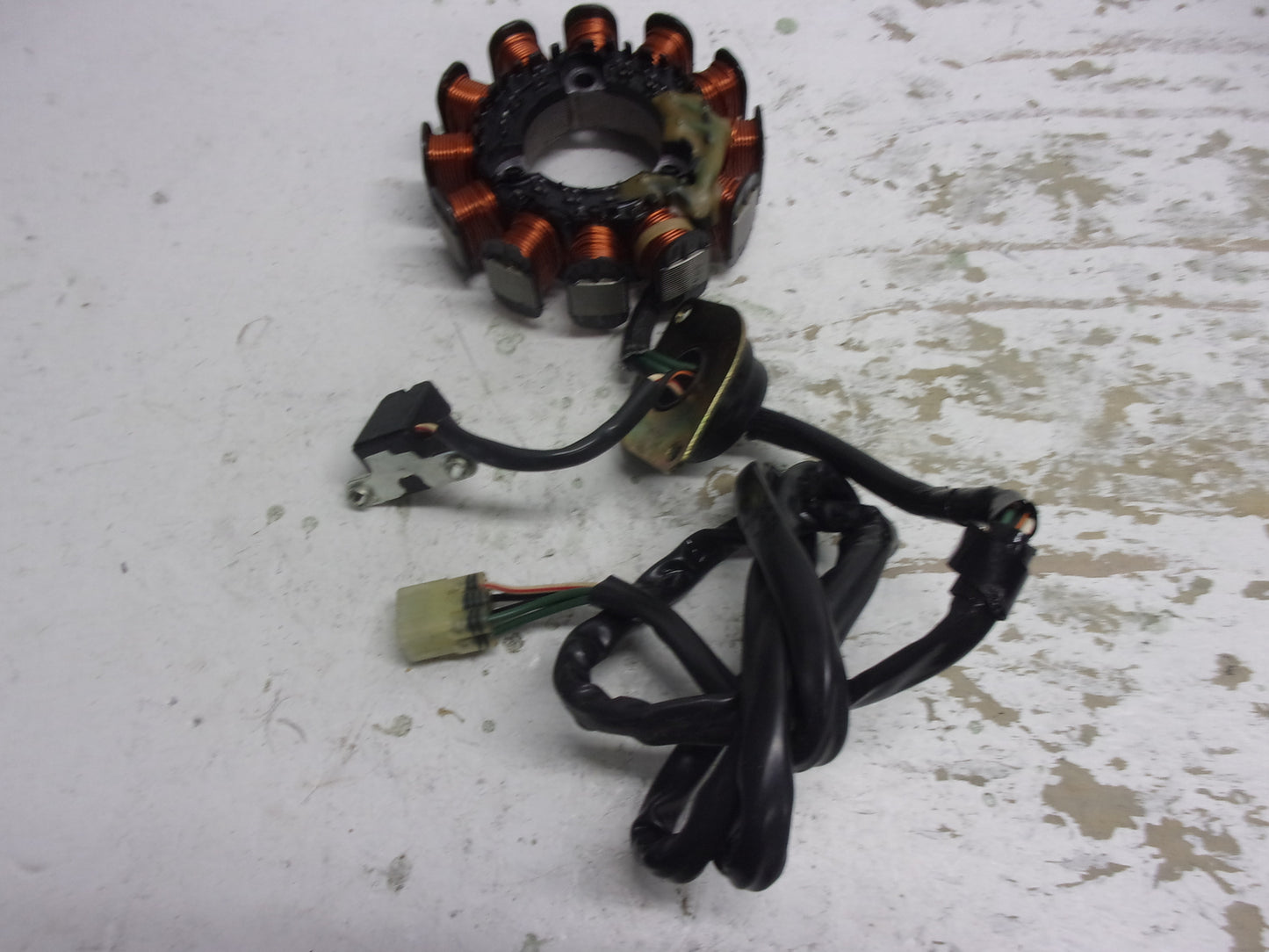 Yamaha Watercraft 1999-2005 GP XL XLT XA 1200 OEM Stator Part# 66V-85510-00-00