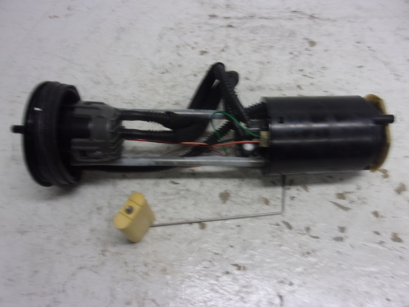 Sea Doo Bombardier 2008 GTX RXT RXP Wake OEM Fuel Pump Assembly Part# 270600101