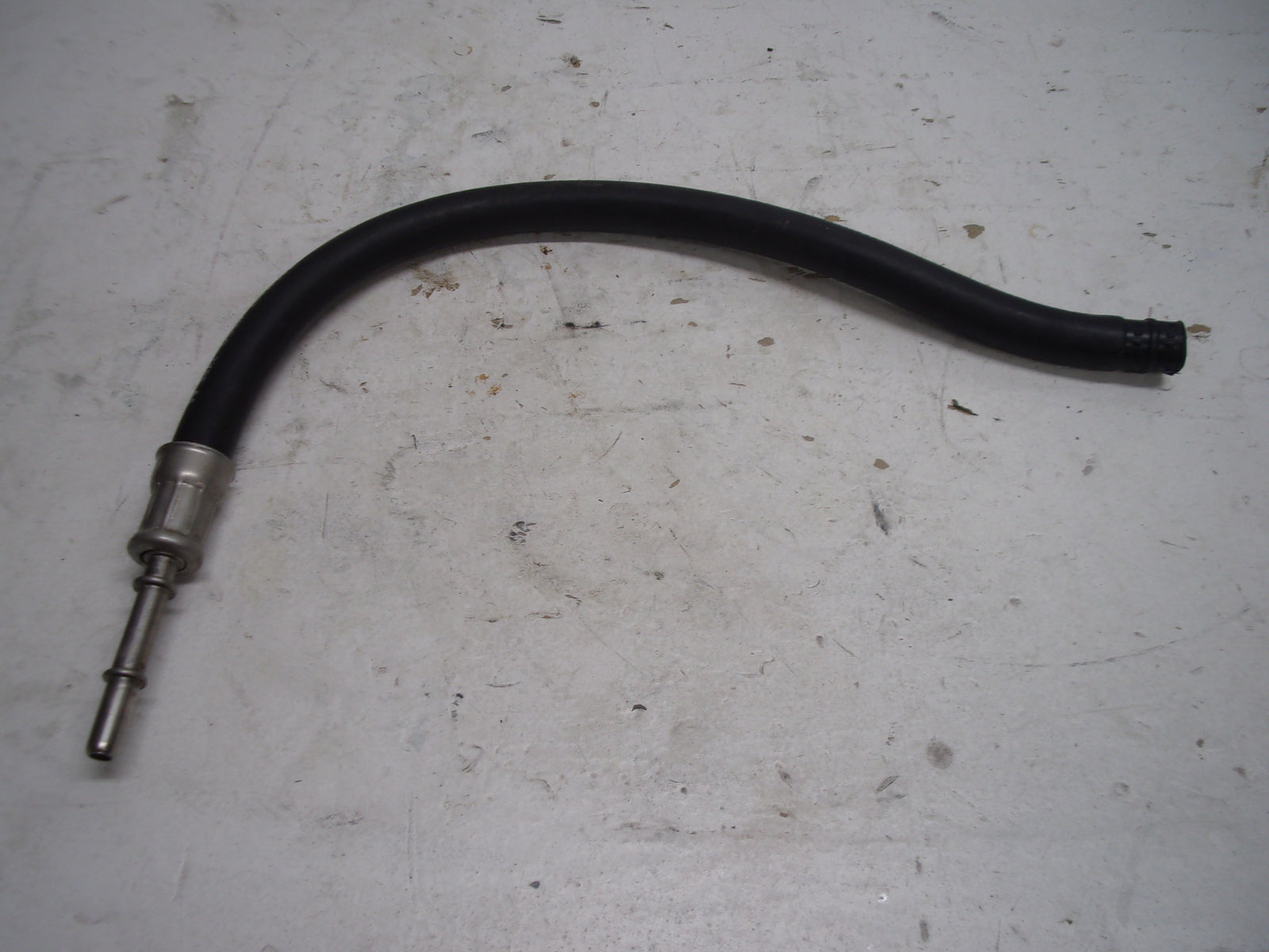 Sea Doo Bombardier 2001-2003 GTX RX  LRV DI OEM Fuel Return Hose Part# 275500508