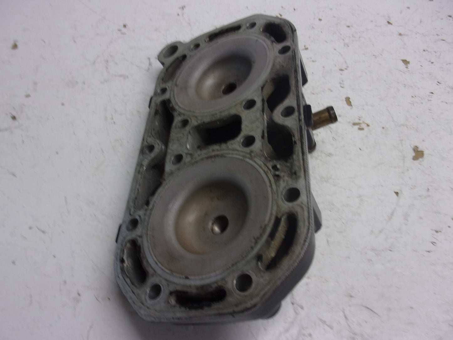Kawasaki PWC 1991-1995 X2 TS SC Jet Mate 650SX OEM Cylinder Head # 11001-3716