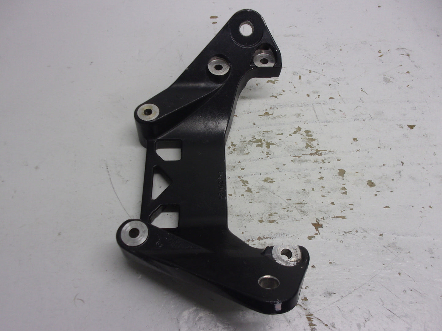 Yamaha Waverunner 1997-1999 WVT GP XL 1100/1200 Front Bracket # 63M-21415-02-94