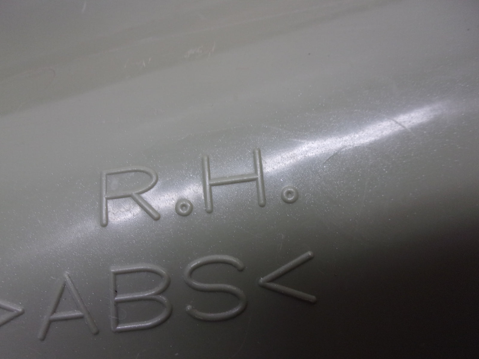 Yamaha WaveRunner 2002 FX140 OEM Greenish Gray RH Side Cover # F1B-U377C-02-P0