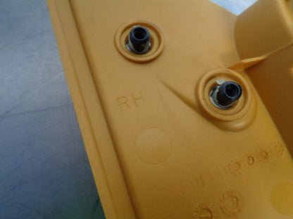 Sea Doo Bombardier 2006 RXP Right Moulding w/ Knee Pad (Maya Gold) 291002338