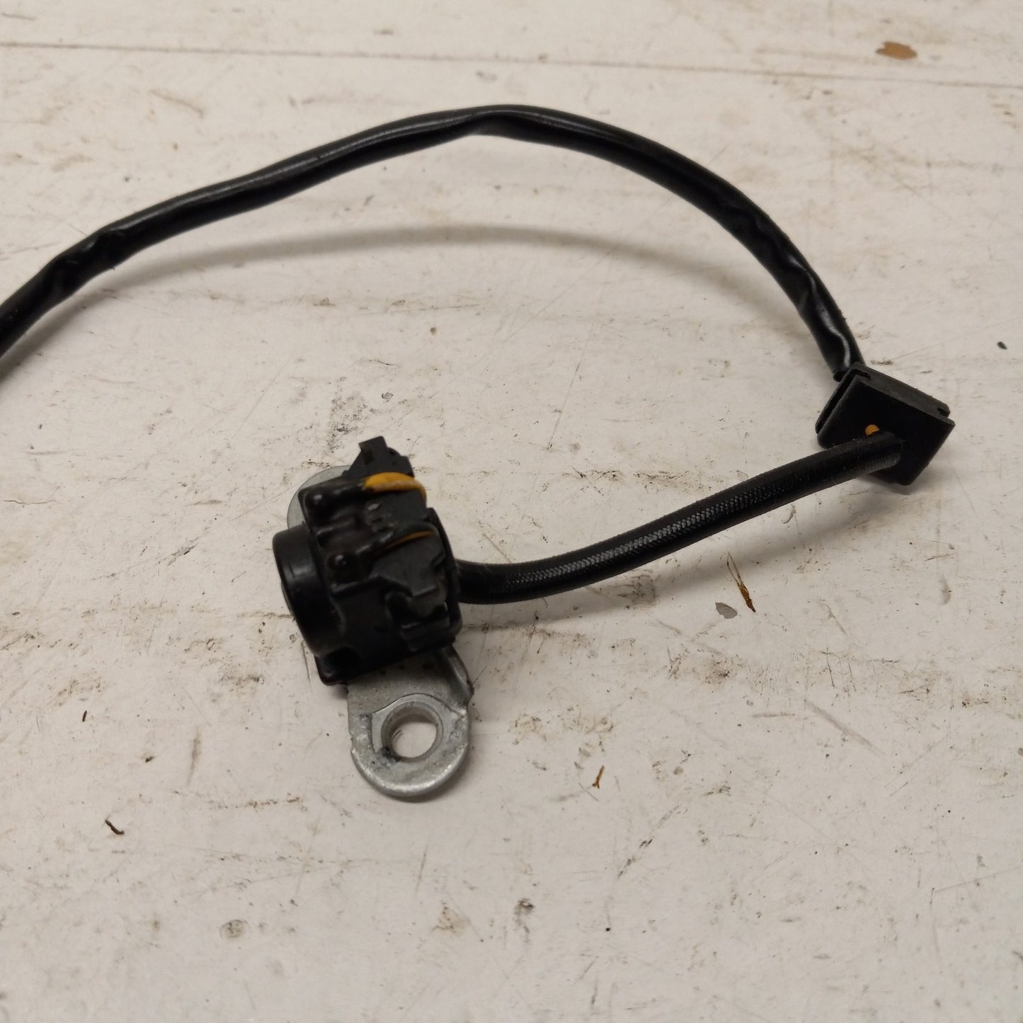 Sea Doo Bombardier 2003-2005 GTX RXP RXT OEM Crankshaft Sensor Part# 420664140