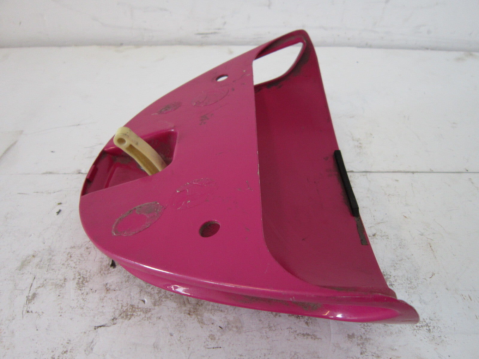 Kawasaki Jet Ski 1995 STS OEM Hatch Cover Cap Assembly Part# 11012-3763-5K