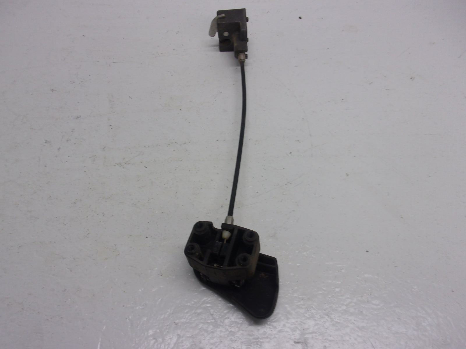 Yamaha Waverunner 2002-2005 FX1000 FX1100 FX140 Hood Latch # F1B-651A1-00-00