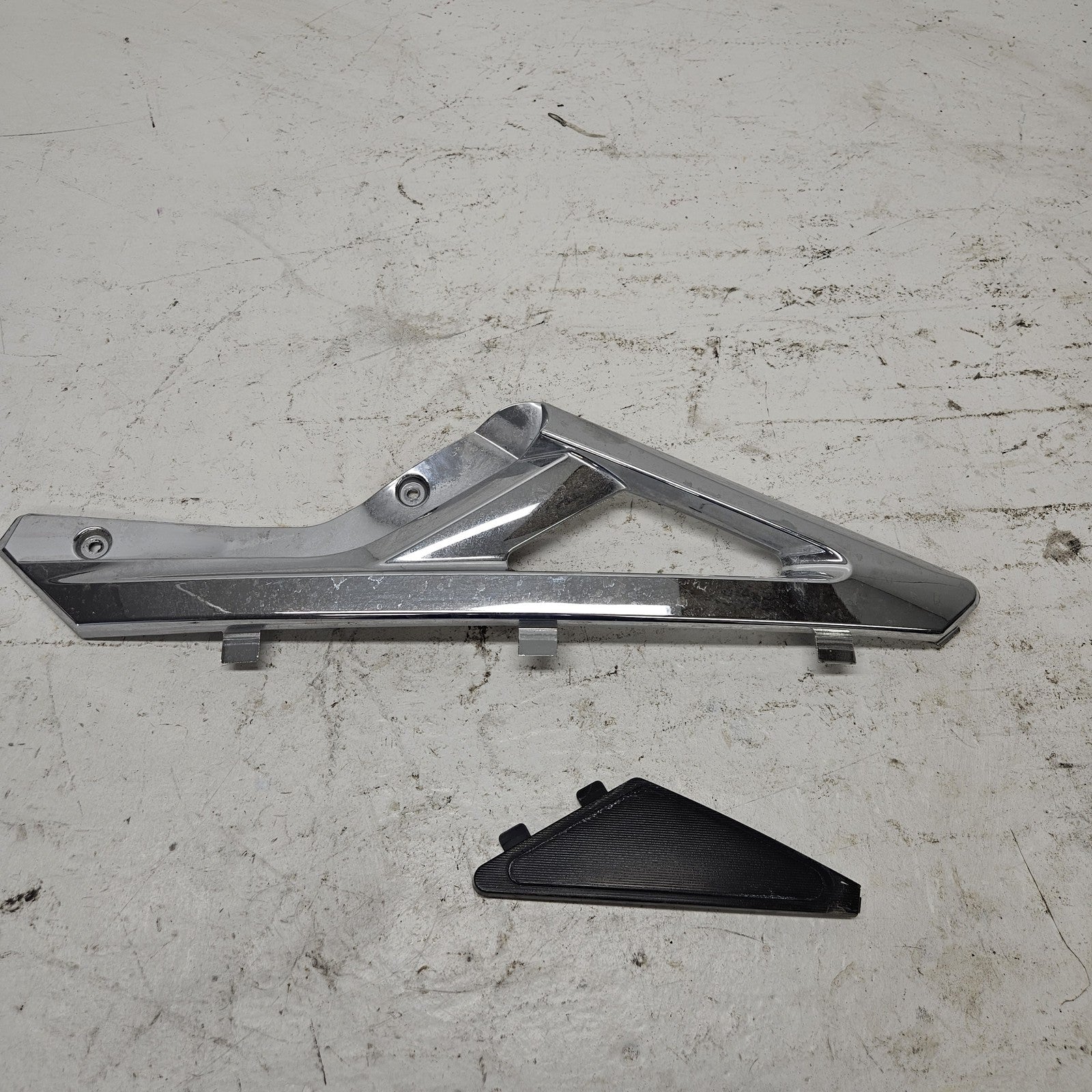 Yamaha WaveRunner 2015-2019 VX VXS VXR LH Chrome Trim + Insert F3P-U377F-00-00