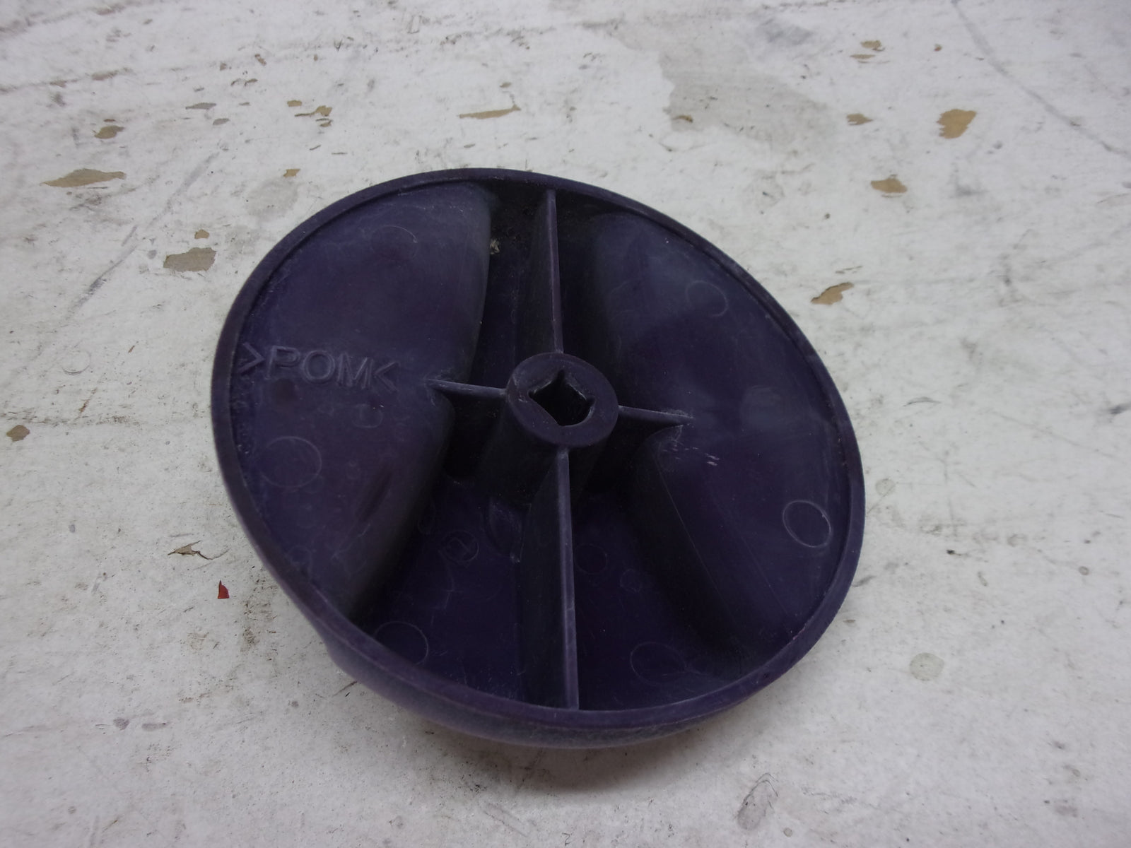Kawasaki Jet Ski 1999 Ultra 150 OEM Fuel / Choke Knob Part 92077-3730-6S