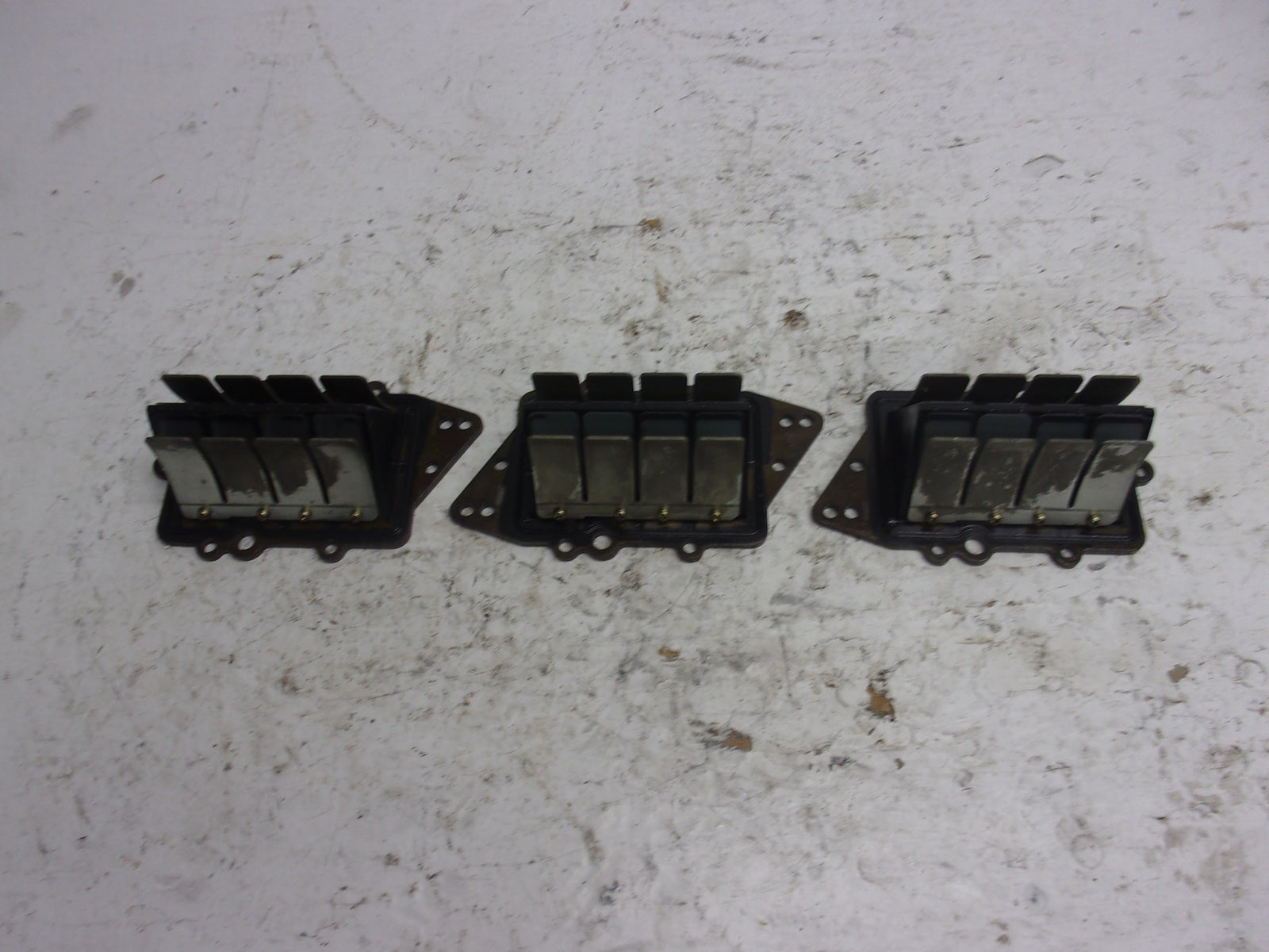 Yamaha Waverunner 1995-2005 GP XL XLT XA OEM Reed Valve Set Part 66V-13620-00-00