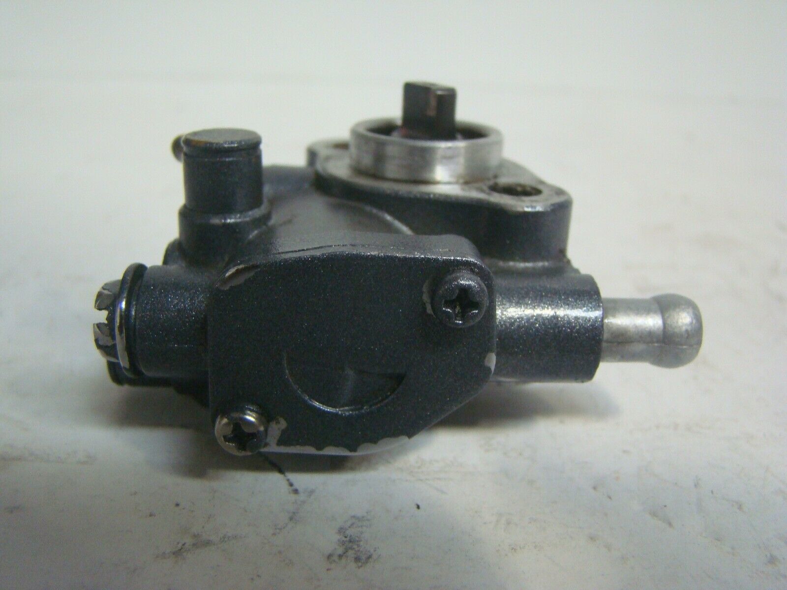 Yamaha 1993-1994 Waverunner III Wave Blaster VXR 700 Oil Pump # 61X-13200-00-00