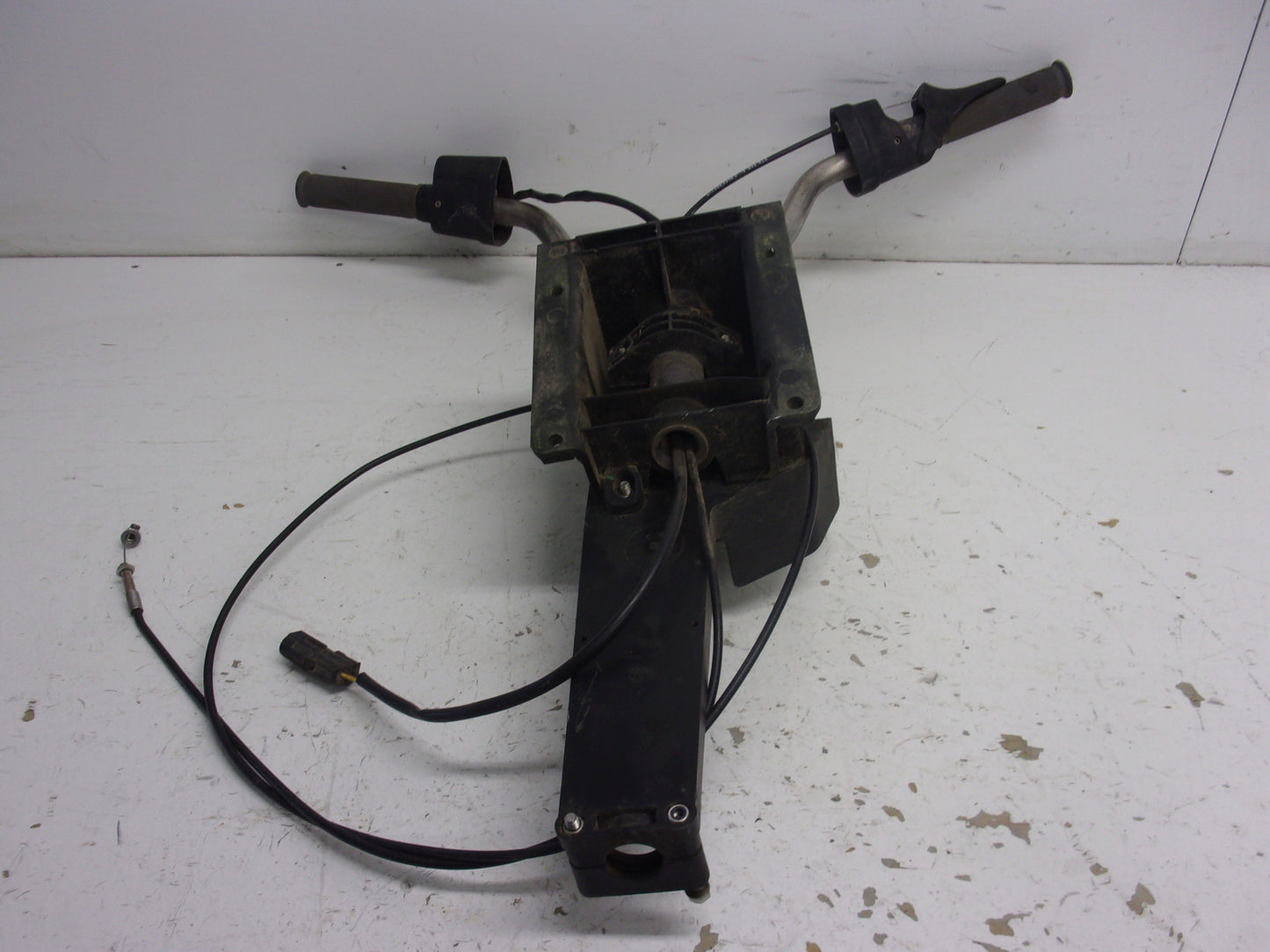 Sea Doo Bombardier 1995 HX OEM Complete Handlebar Assembly Part 277000389