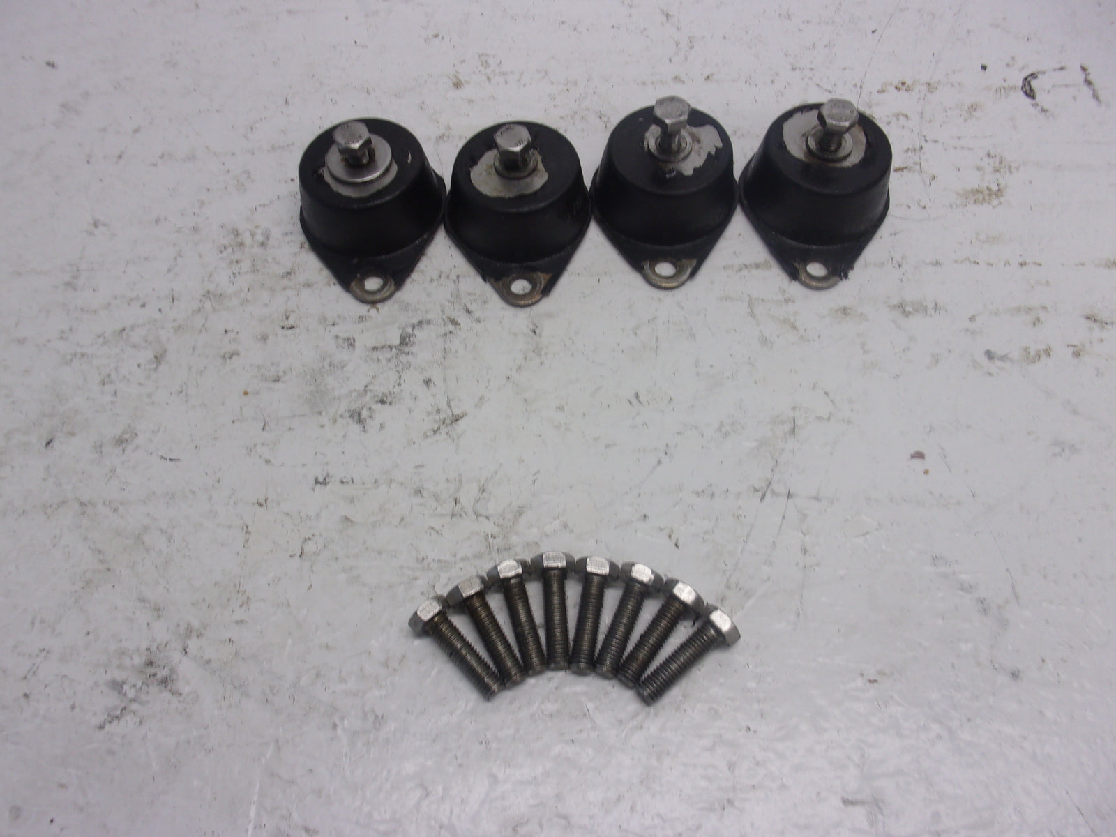 Sea Doo Bombardier 1991-1993 XP SP SPI SPX GTI GTX Engine Mount Set 270000032