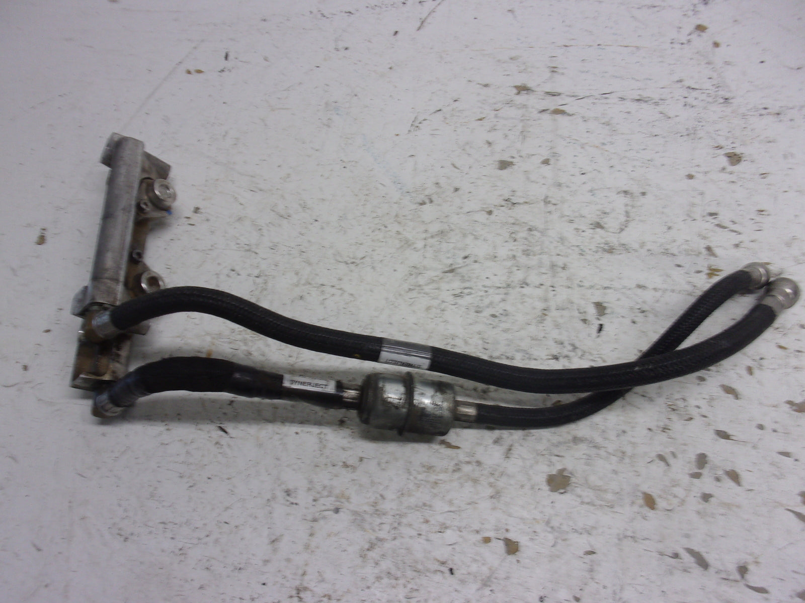 Polaris Snowmobile 2011-2014 RMK Rush Indy Switchback Complete Fuel Rail 2521143