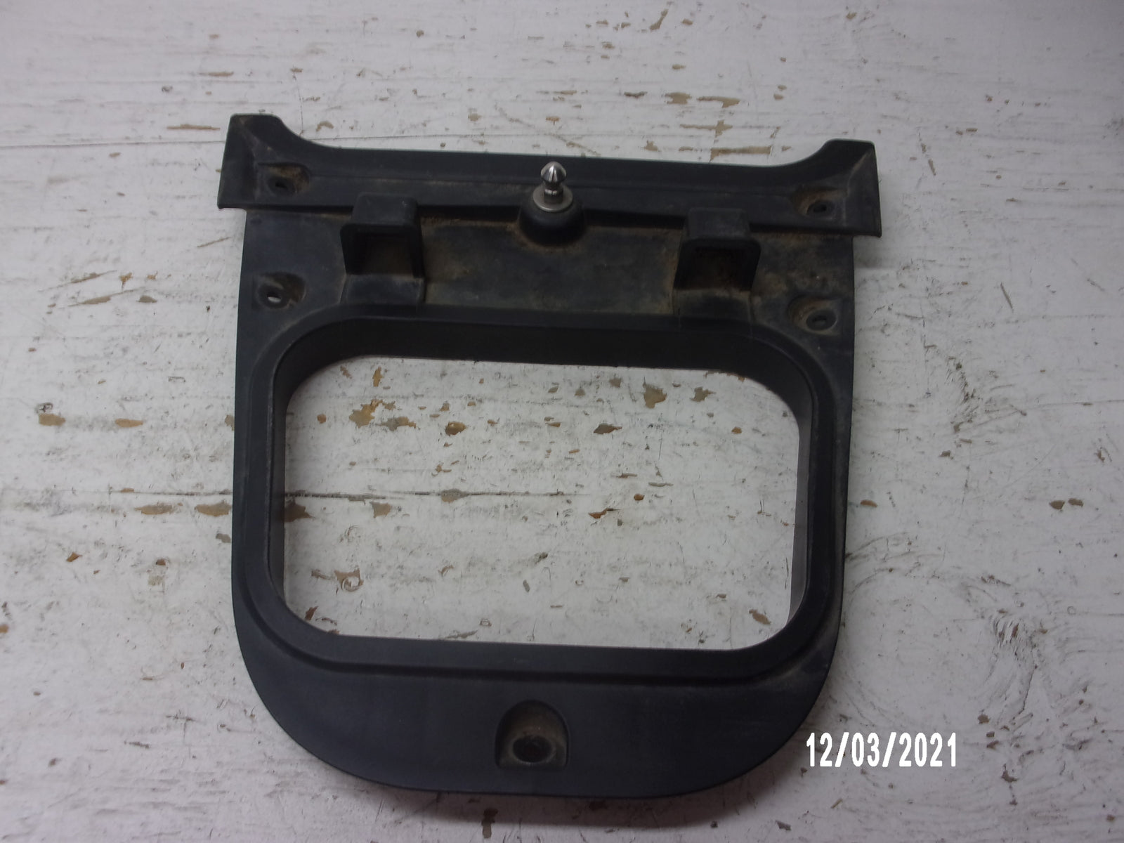 Yamaha WaveRunner PWC 2013-2019 VX FX VXR VXS OEM Deck Beam Part F2S-U890L-04-00