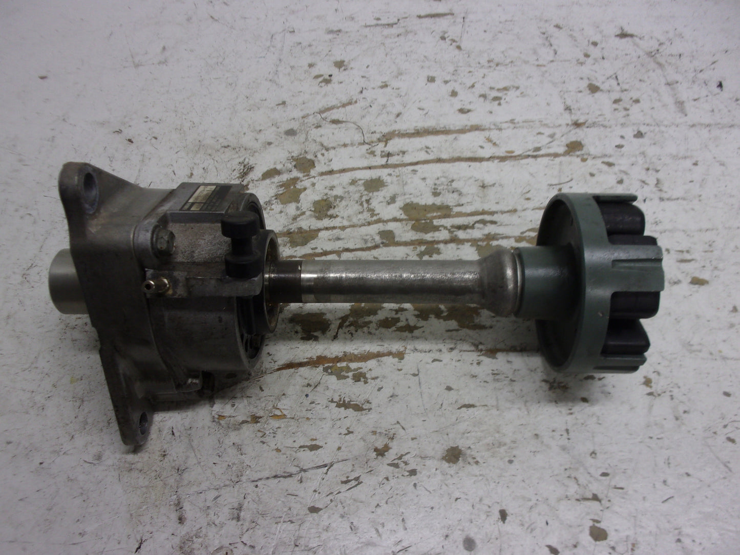Yamaha 1997 WaveVenture 760 OEM Bearing Housing + Coupler Part# 61X-45332-02-94