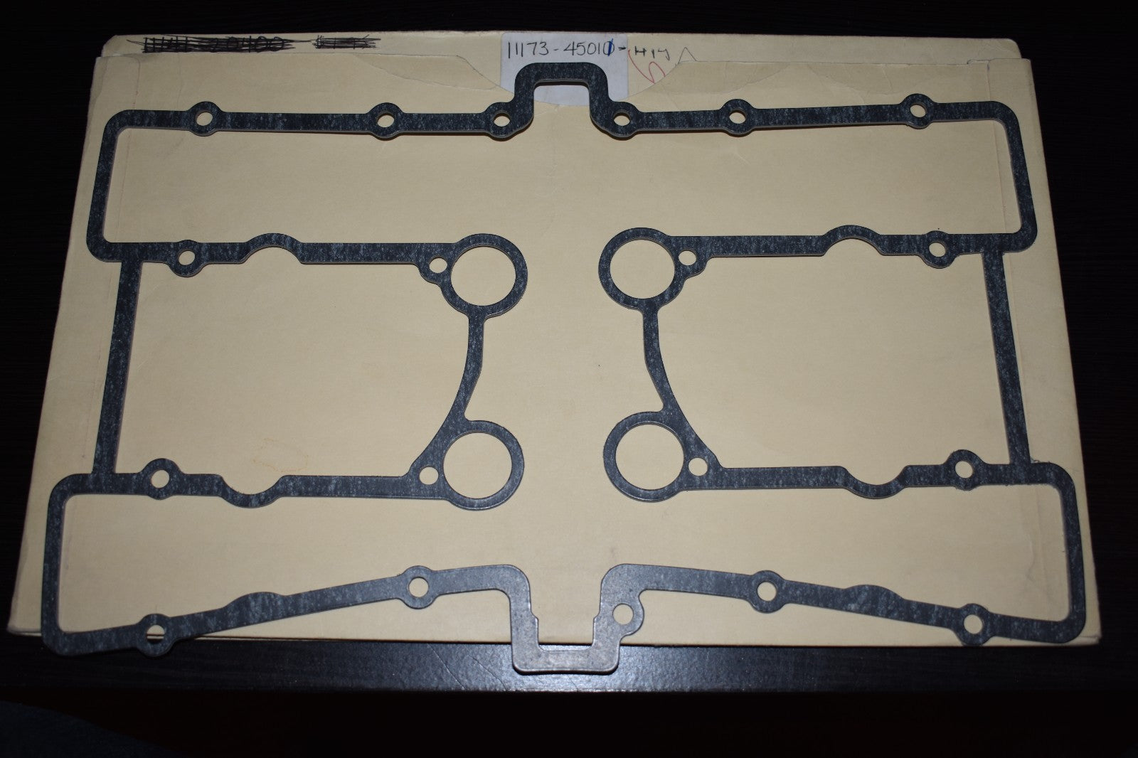 1982-83 Suzuki GS850 Cylinder Head Cover Gasket 11173-45011