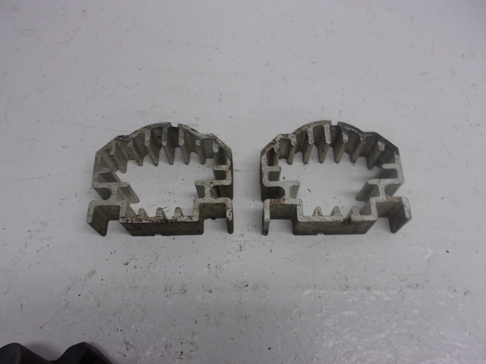 Sea Doo Bombardier 1997-1998 SPX GSX GTX XP OEM Engine Mount Set Part# 270000297