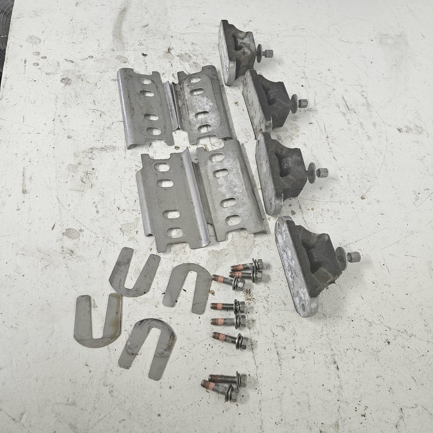 Yamaha WaveRunner 2012-2022 FX EX GP VX OEM Engine Mount Set # 67X-44517-10-00