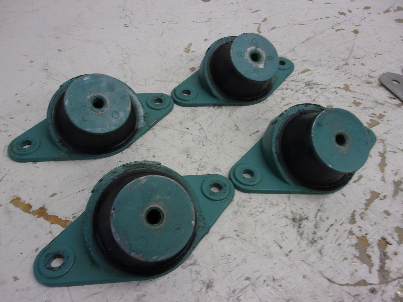 Kawasaki Jet Ski 1995-2006 STS STX Ultra  ZXI OEM Engine Mount Set 92160-3838