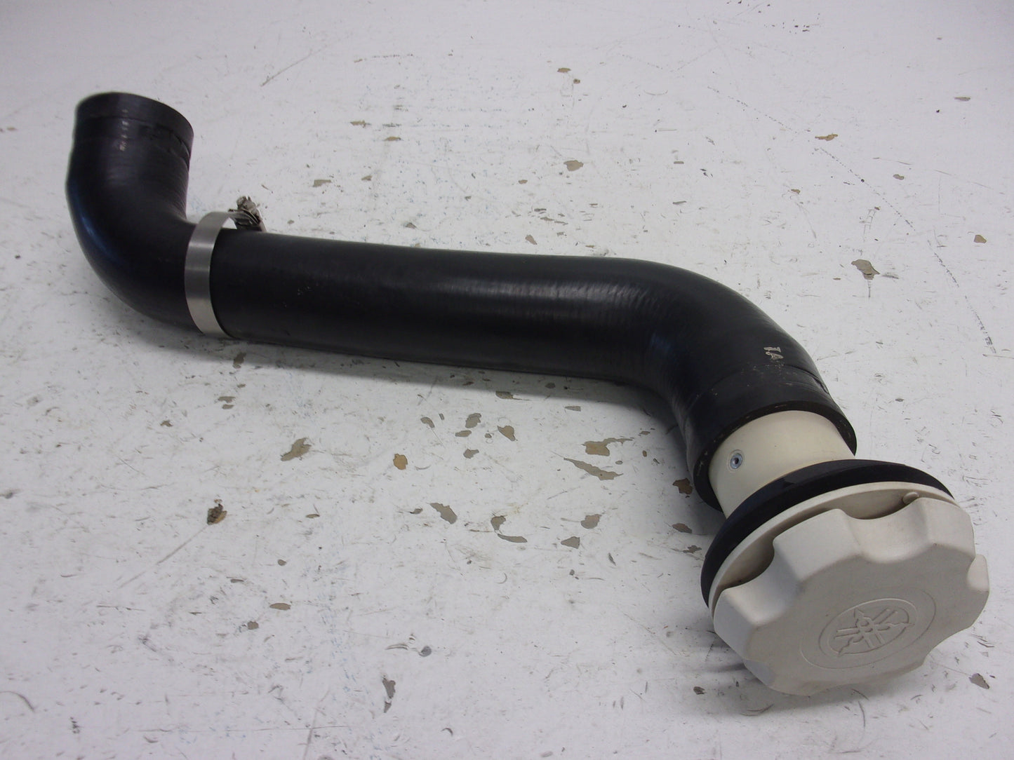 Yamaha WaveRunner PWC 1999-2001 XL 800/1200 OEM Fuel Hose + Cap F0D-U7844-00-00