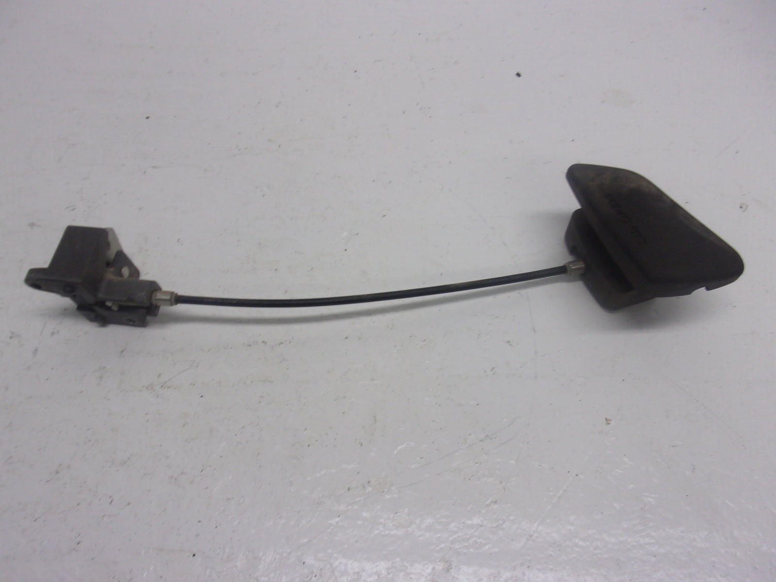 Yamaha Waverunner 2002-2005 FX1000 FX1100 FX140 Hood Latch # F1B-651A1-00-00