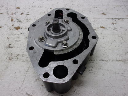 Sea Doo Bombardier 2002 GTX 4-Tec OEM Oil Pump & Housing + Hardware 290811840