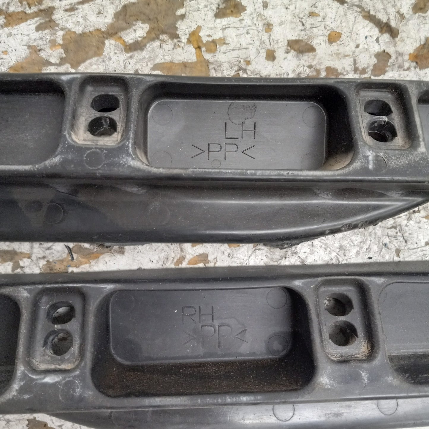 Yamaha Waverunner 2000-2008 GP 1200/1300 OEM Sponson Set Part# F0X-U883P-00-00