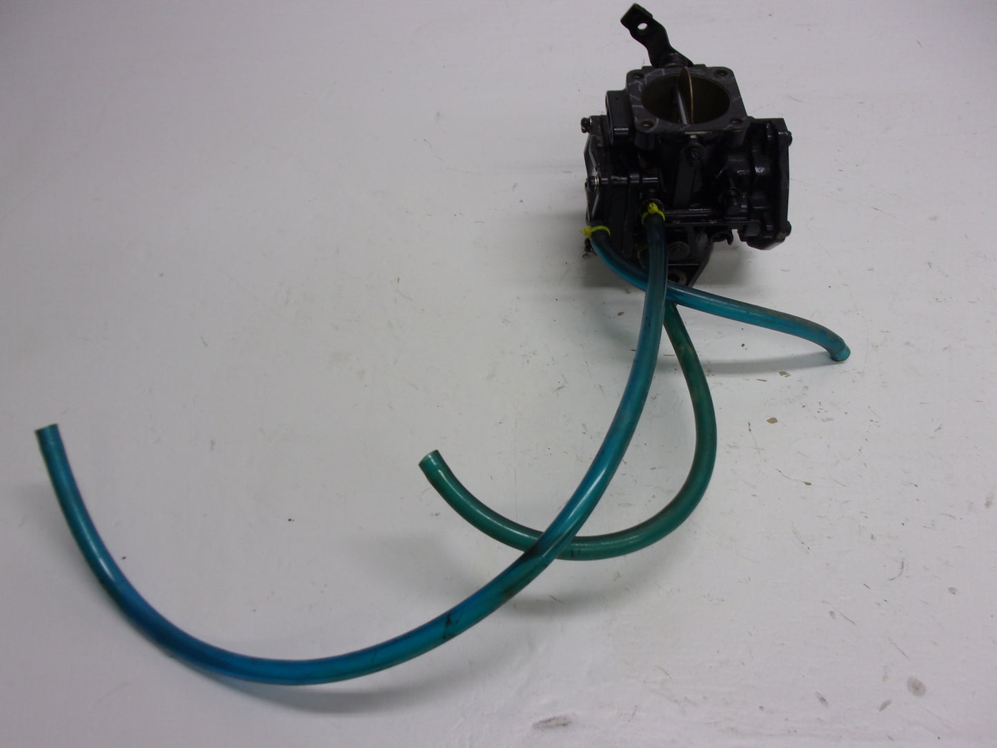 Yamaha WaveRunner PWC 1995 VXR 650 OEM Carburetor Assembly Part# 61L-14301-02-00