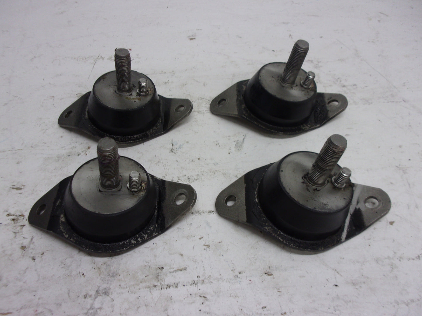 Polaris PWC Watercraft 1996-1999 SLTX SL SLX SLT OEM Engine Mount Set # 3110055