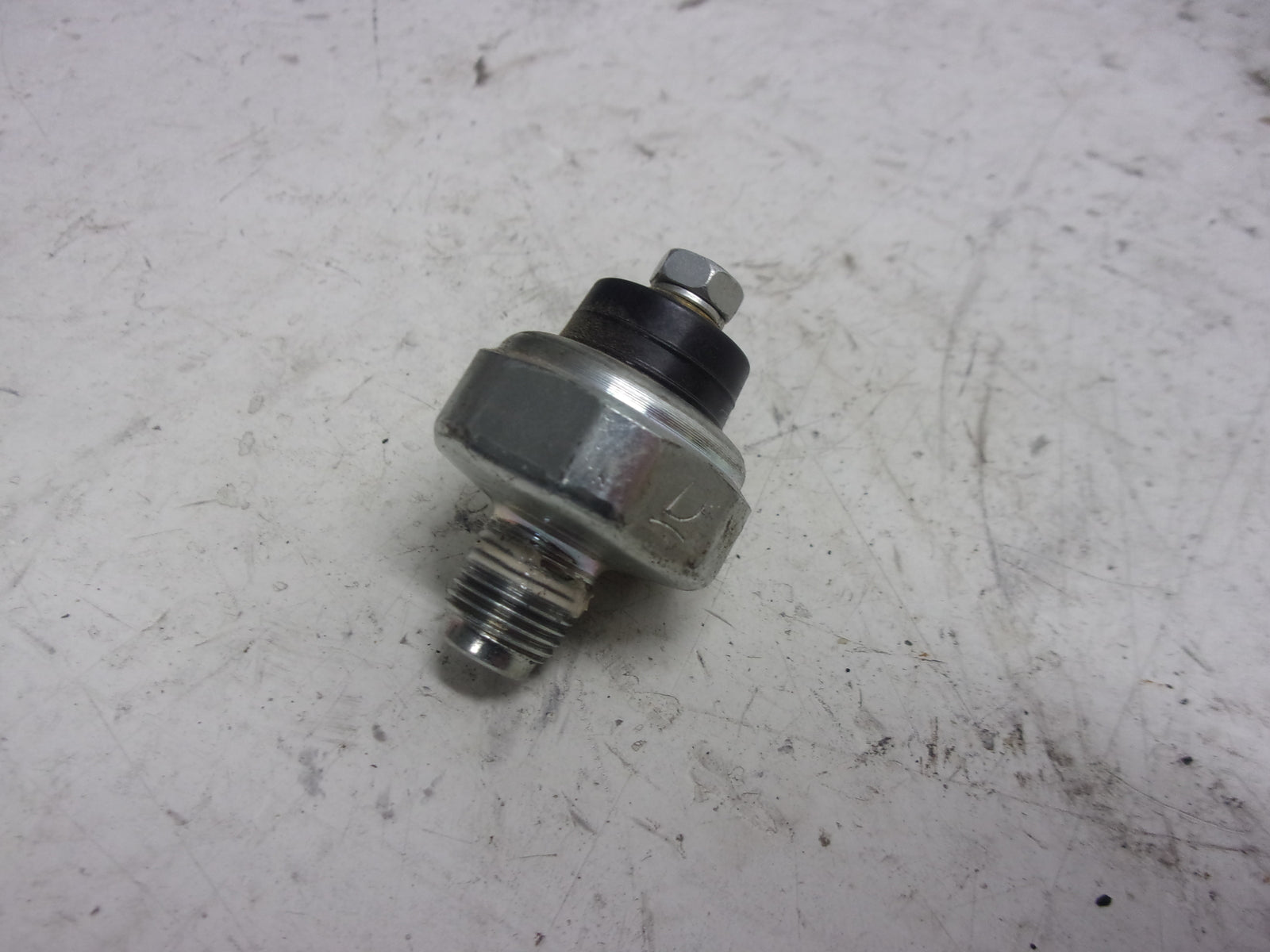 Yamaha Waverunner 2002-2021 VX V1 FX HO OEM Oil Pressure Sensor 68V-82504-00-00