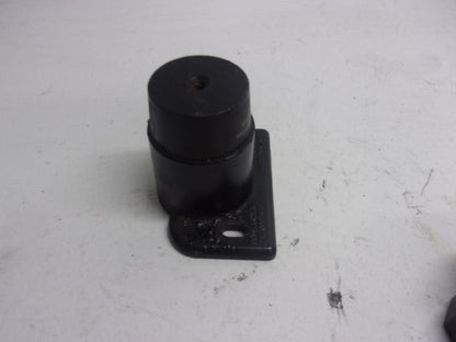 SeaDoo Jet Boat 1999-2005 Speedster Challenger OEM Motor Mount Set # 270000422