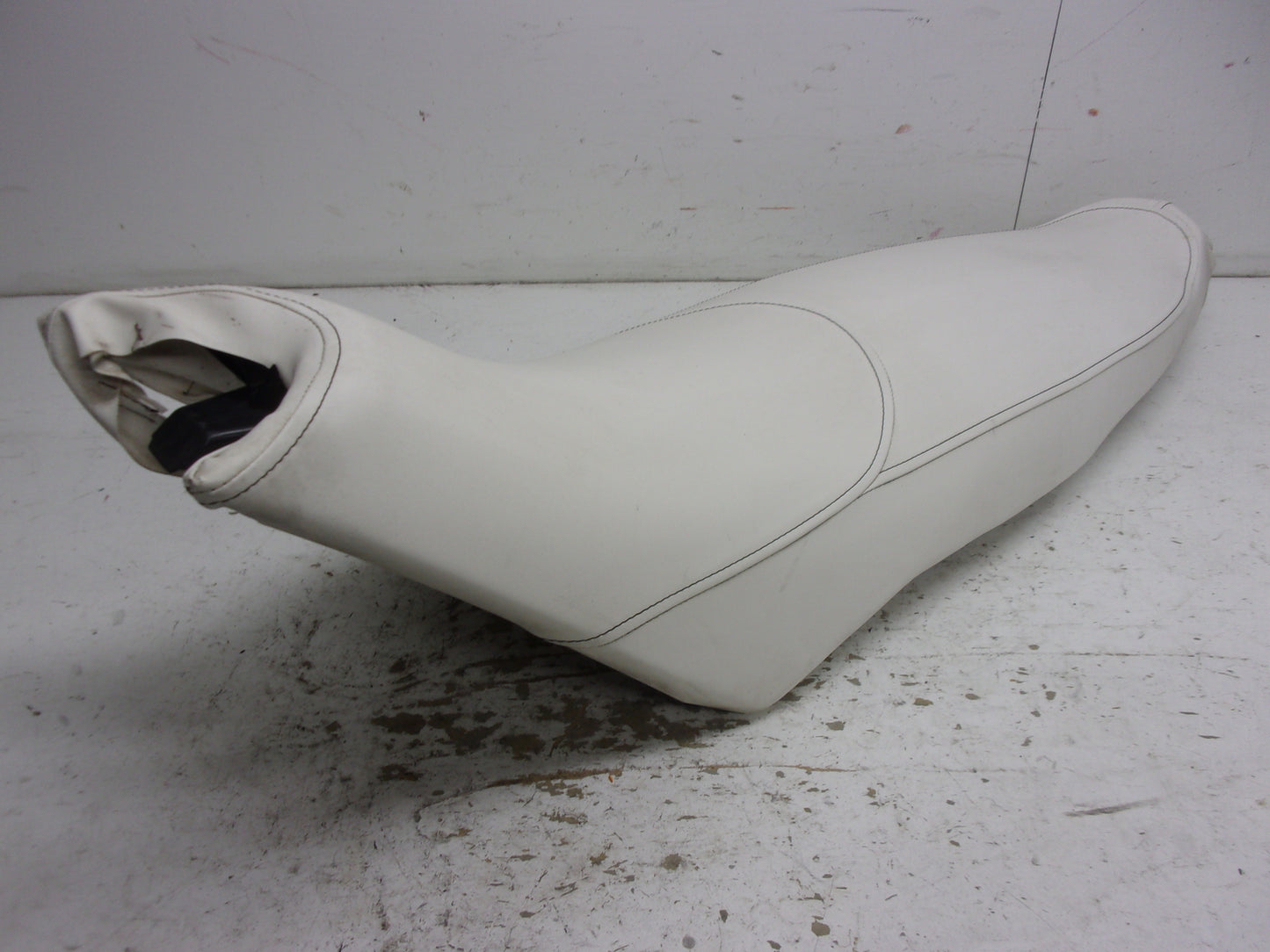 Sea Doo Bombardier 2015 Spark OEM White 3 Up Seat Assembly Part# 269002905