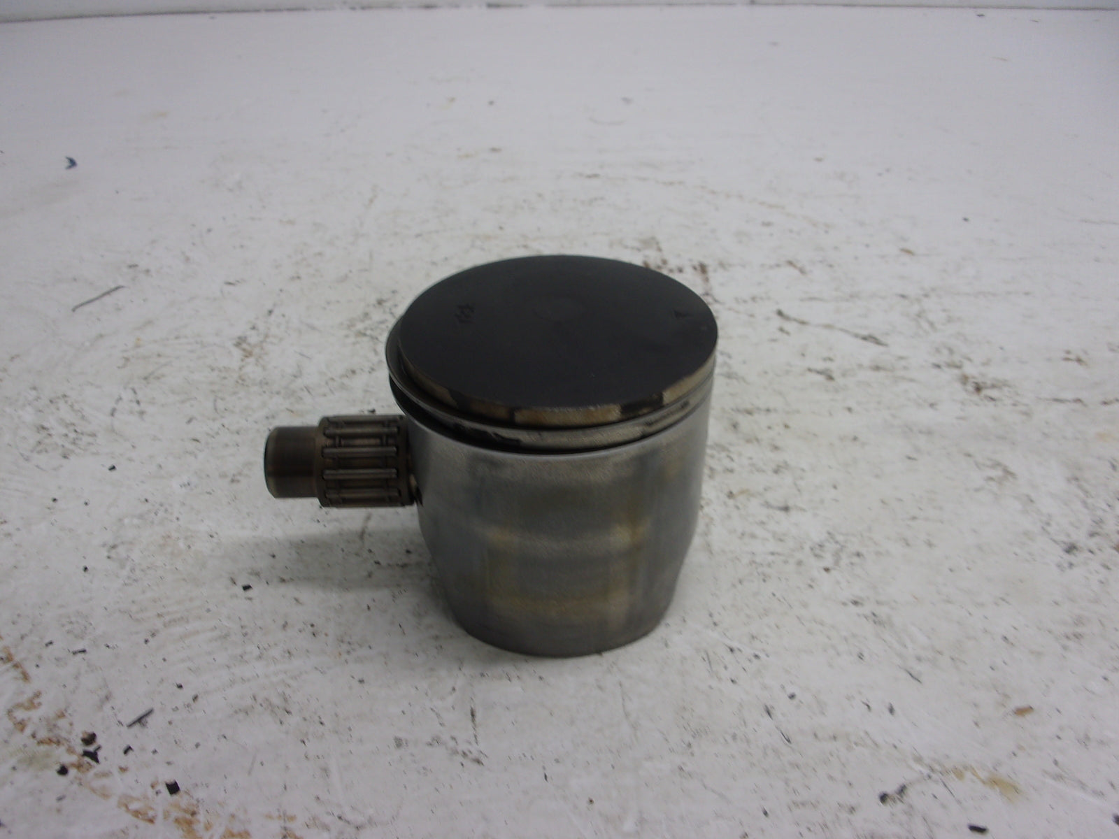 Polaris PWC Watercraft 1995-1997 SLT SLX SL OEM Cylinder + Piston Set # 3240248