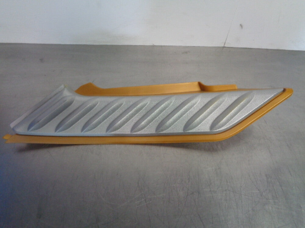 Sea Doo Bombardier 2006 RXP Left Moulding w/ Knee Pad (Maya Gold) 291002341