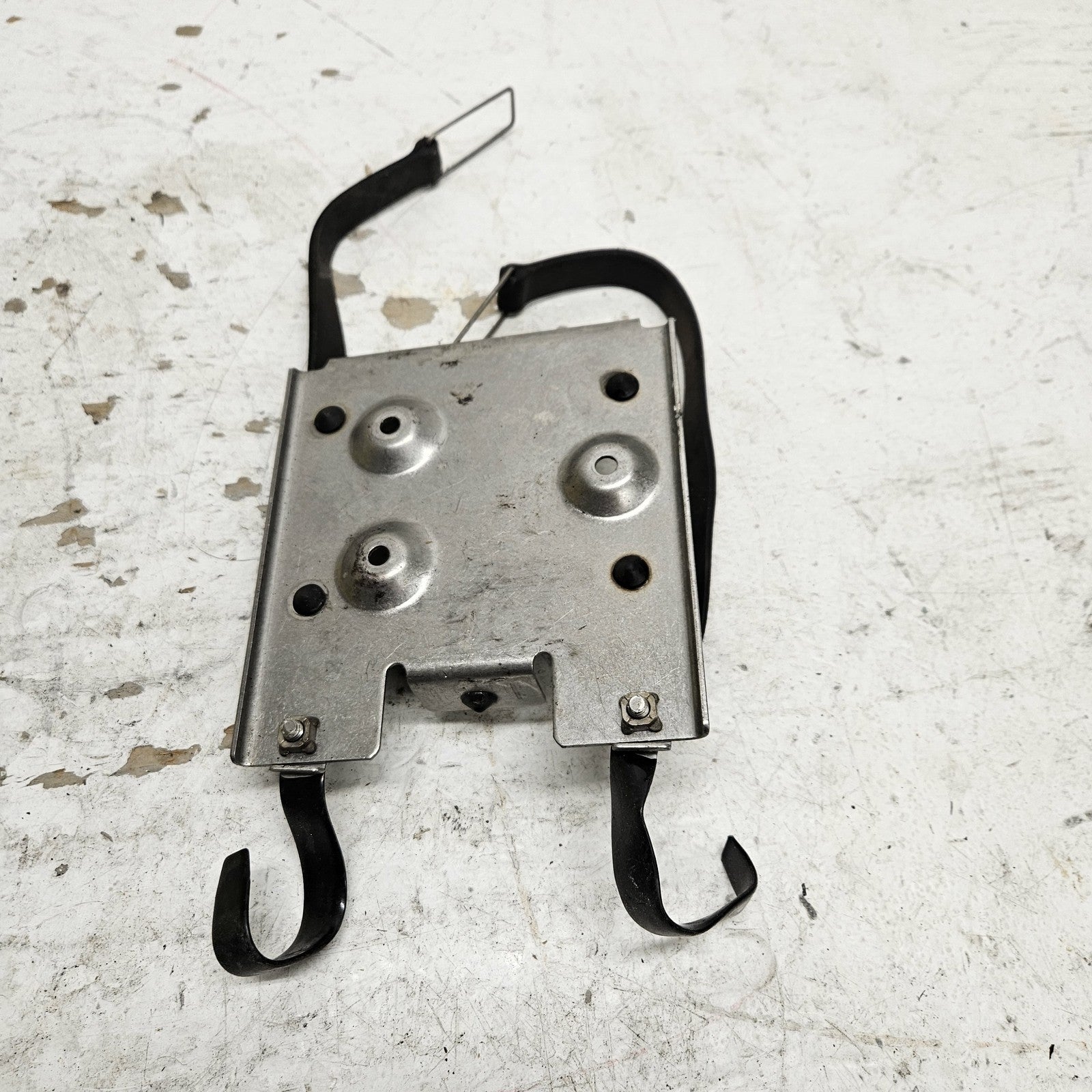 Kawasaki Jet Ski 1994-1997 ZXI 750-1100 Oil Tank Bracket + Straps # 11048-3773