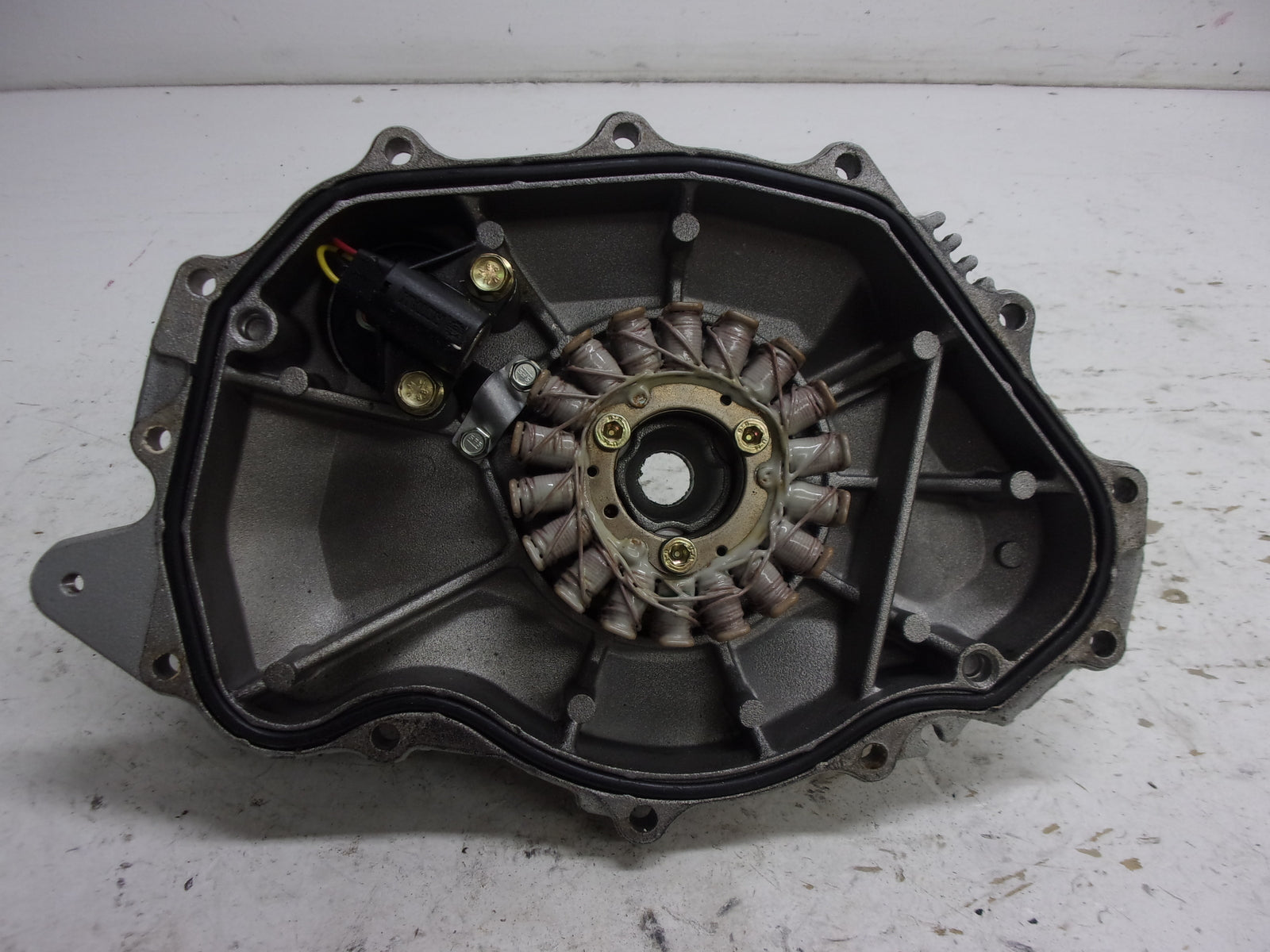 Sea Doo Bombardier 2003 GTX RX XP DI 951 OEM Stator + Ignition Cover # 420811421