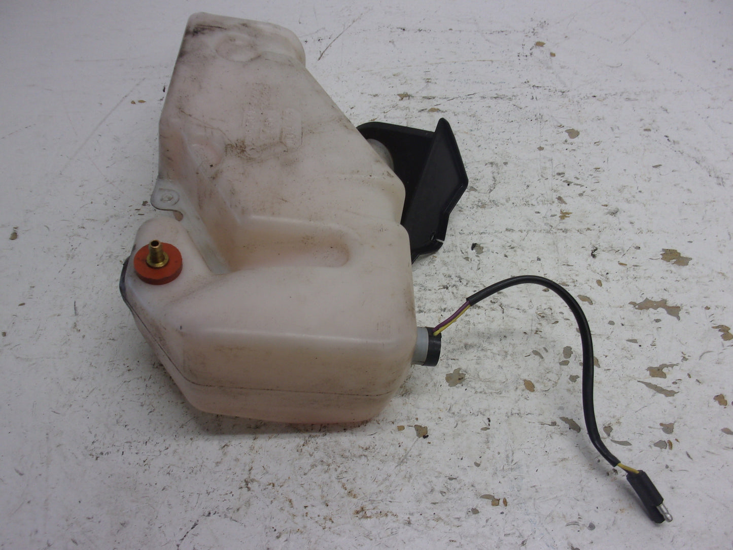 Polaris Snowmobile 2010-2020 RMK Rush Switchback OEM Oil Bottle # 2520931