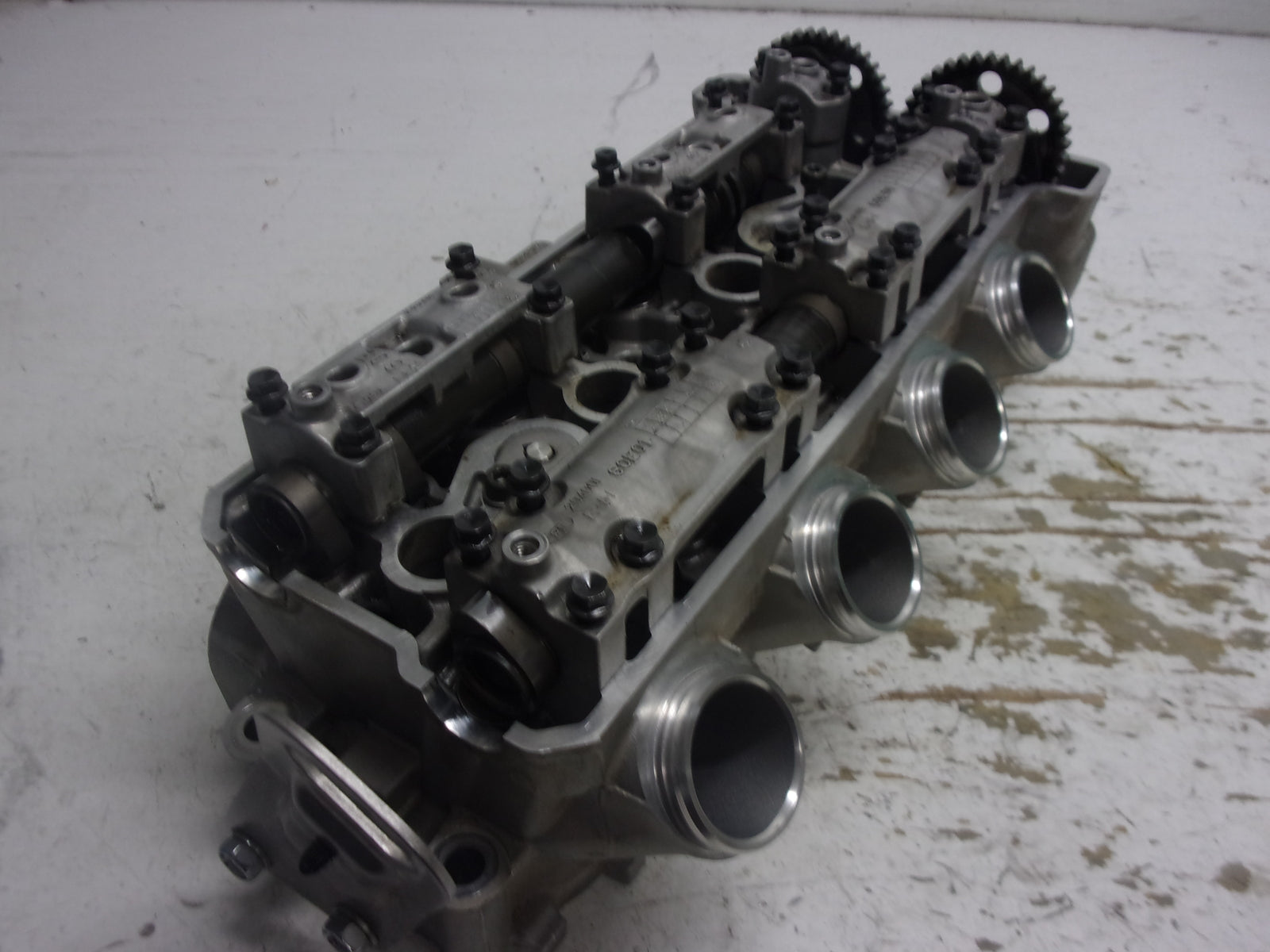 Yamaha Waverunner 2006-2008 FX OEM Complete Cylinder Head 60E-W009A-21-8P
