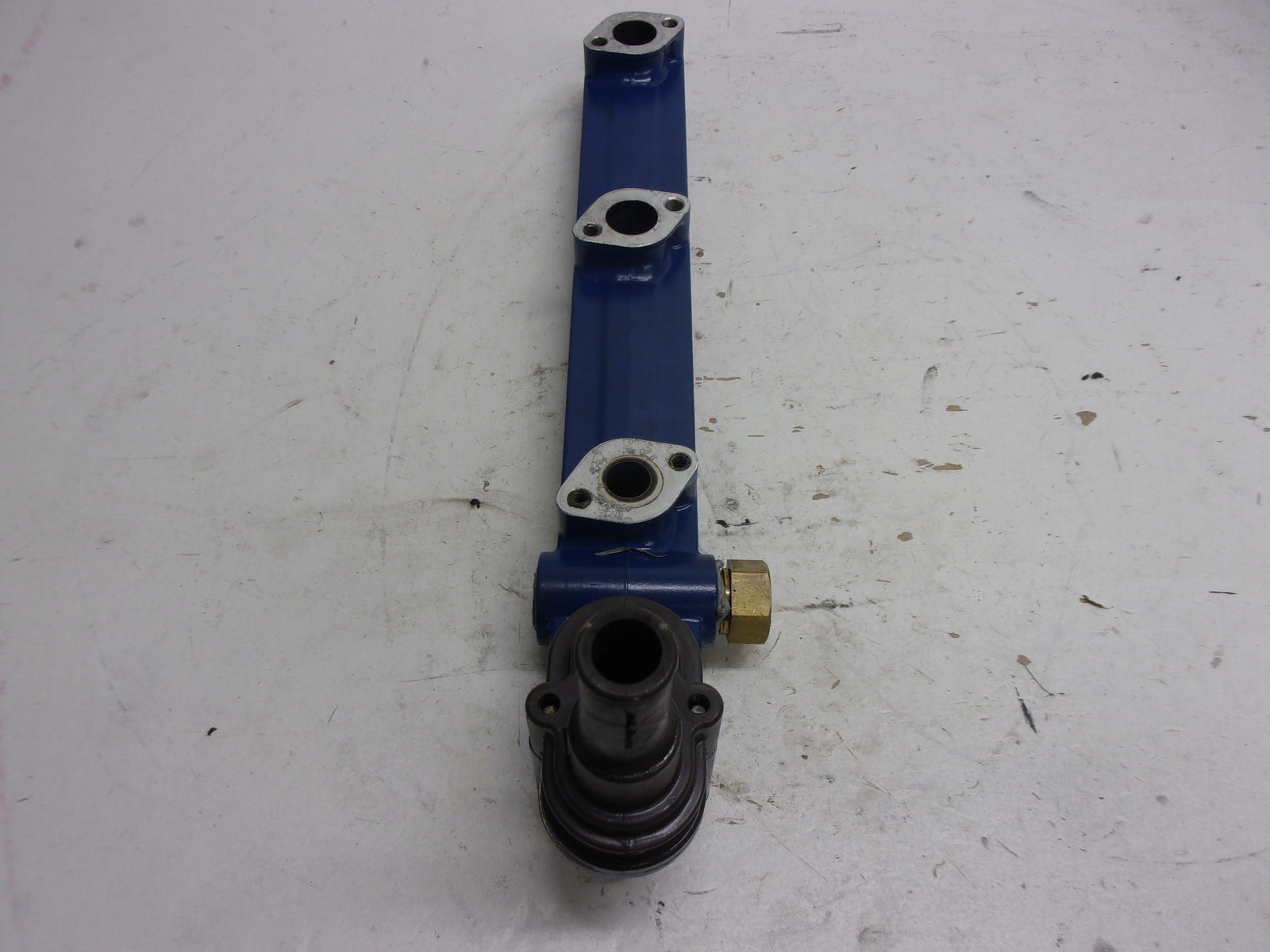 Polaris PWC Watercraft 1995-1997 SLT SLX SL OEM Water Outlet Manifold # 3240258