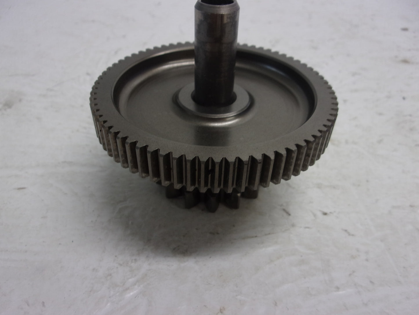 Yamaha Waverunner 2016-2022 VX EX V1 OEM Idler Gear Assembly # 2HC-15512-00-00