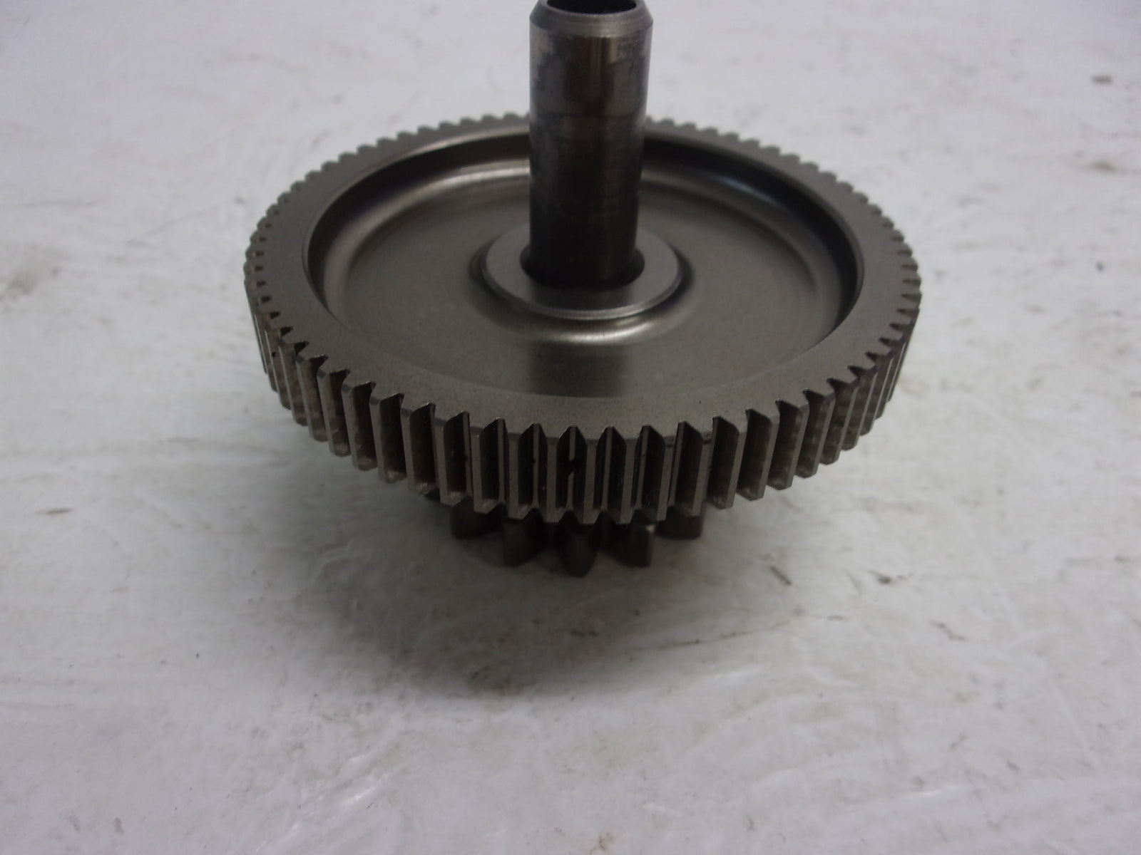 Yamaha Waverunner 2016-2022 VX EX V1 OEM Idler Gear Assembly # 2HC-15512-00-00