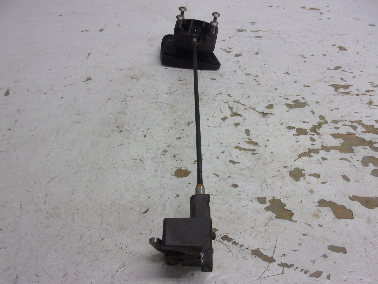 Yamaha Waverunner 2002-2005 FX1000 FX1100 FX140 Hood Latch # F1B-651A1-00-00