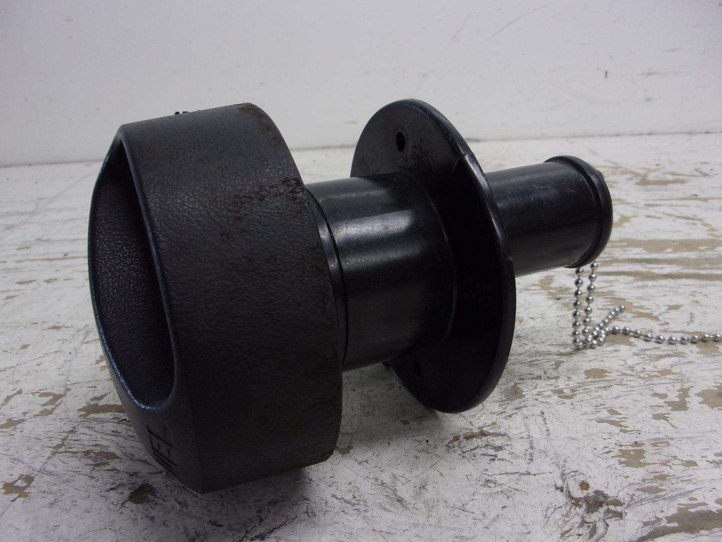 Honda PWC Aquatraxx 2002-2003 F-12 F-12X Fuel Filler Neck + Cap # 17620-HW1-670