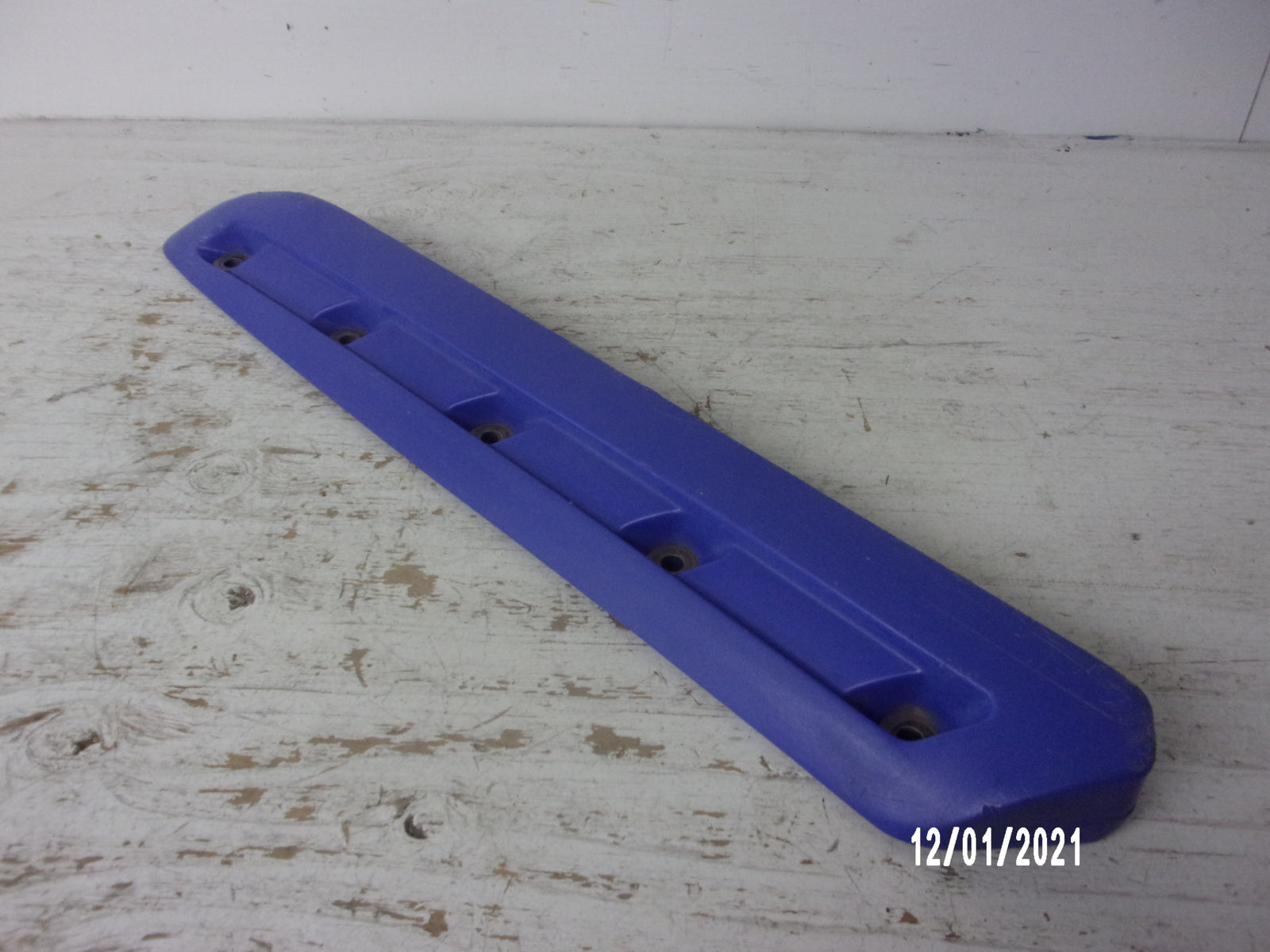 Yamaha WaveRunner 1995-1997 WaveRaider 700/1100 OEM RH Sponson GH1-6883P-30-00