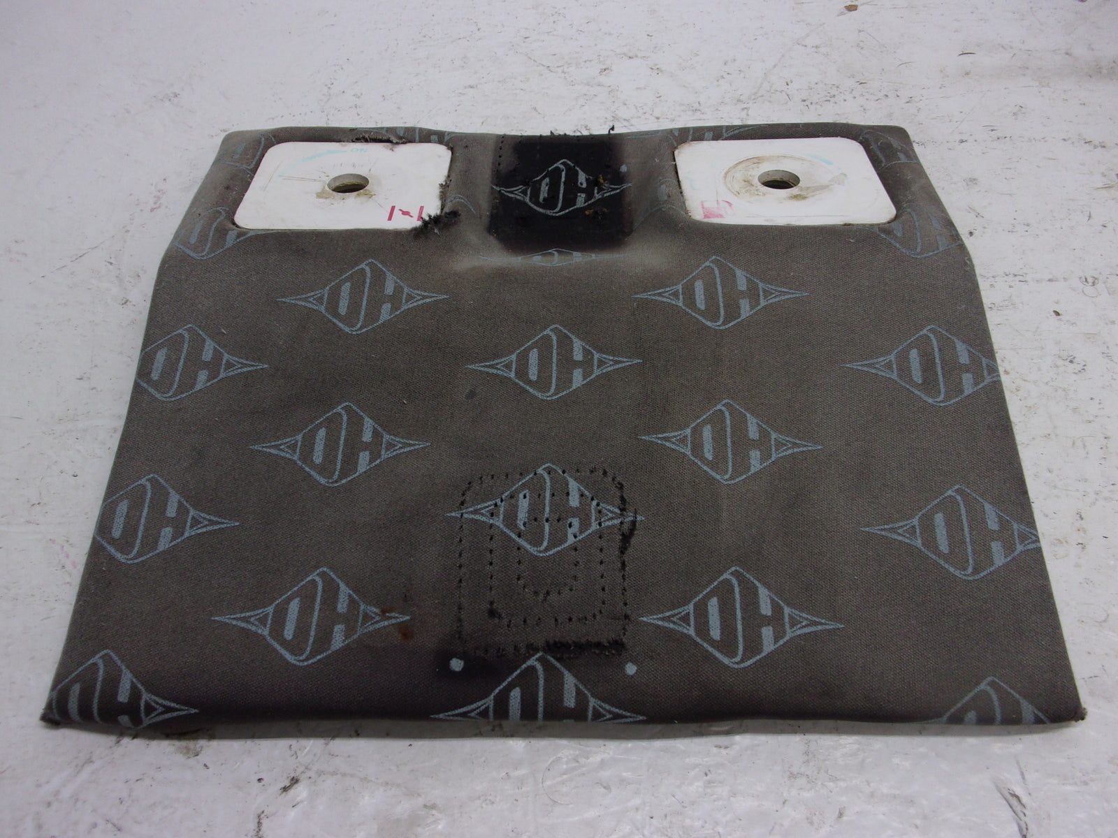 Kawasaki Jet Ski 1992-1998 750 SX SXI OEM Center Deck Pad Part# 39156-3752-PJ