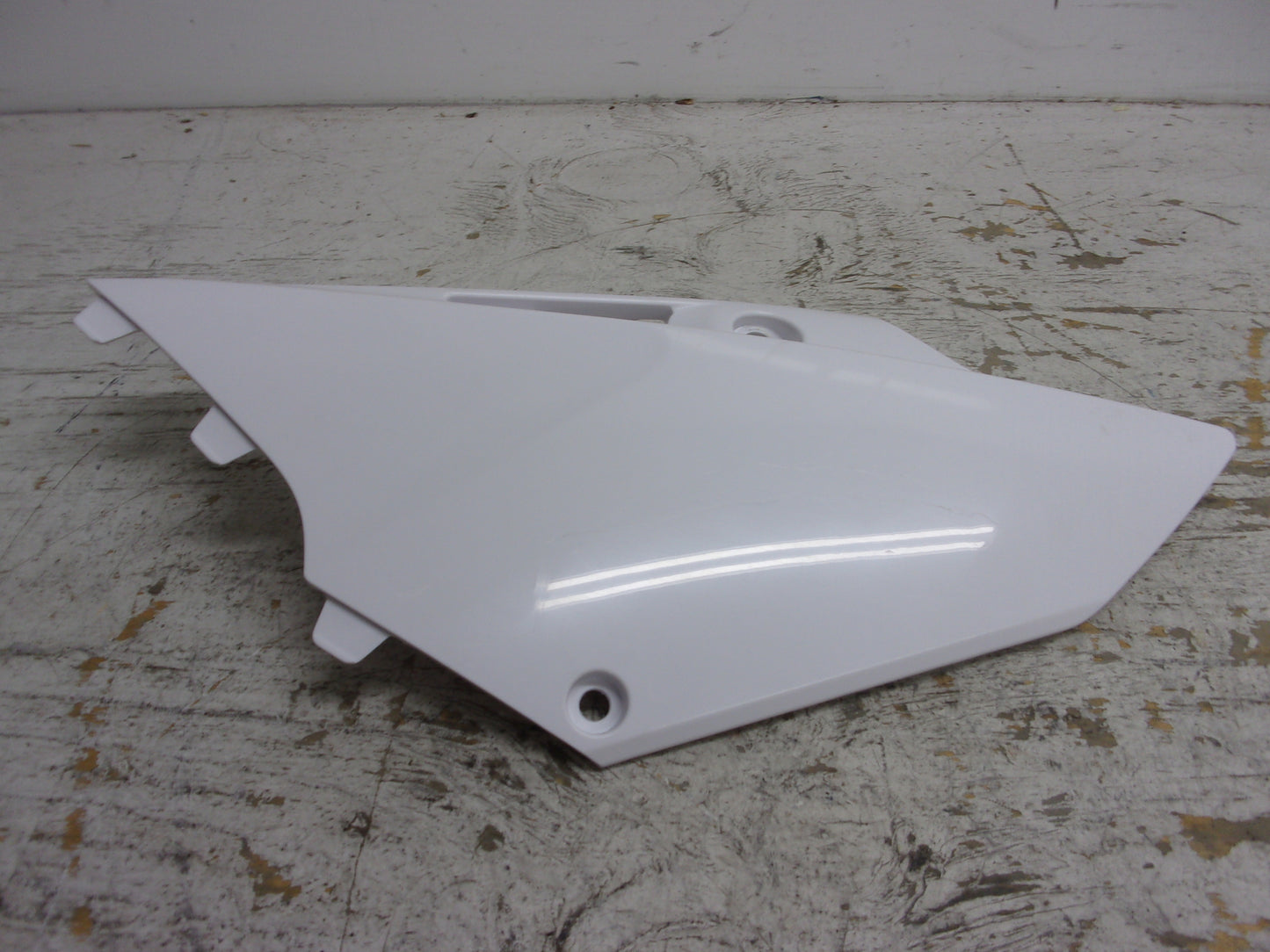Yamaha Dirt Bike 2021-2022 YZ125/250 OEM Right Rear Side Cover # 1SS-21720-10-00