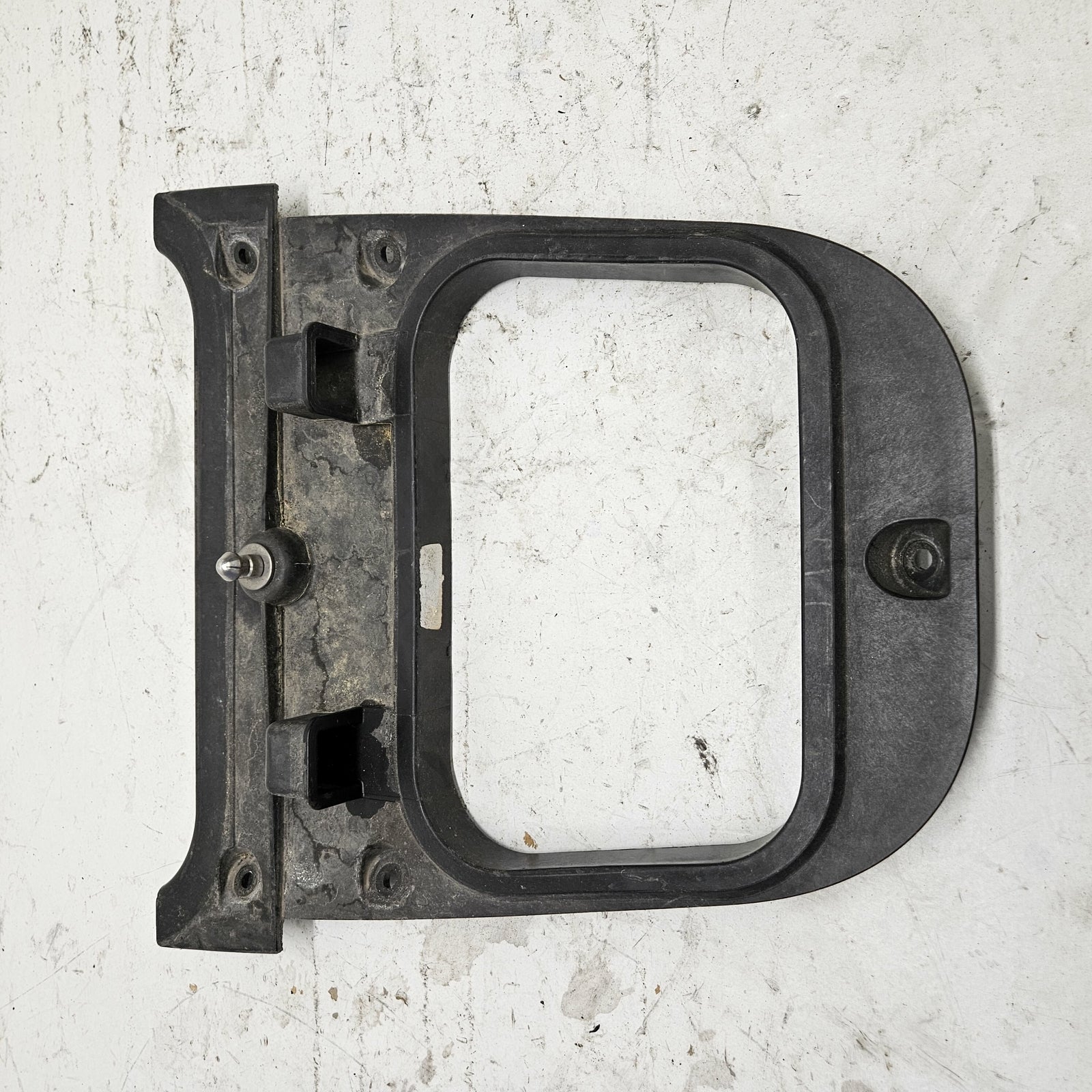 Yamaha Waverunner 2013-2016 FX FZR FZS VXR VXS OEM Deck Beam # F2S-U890L-04-00