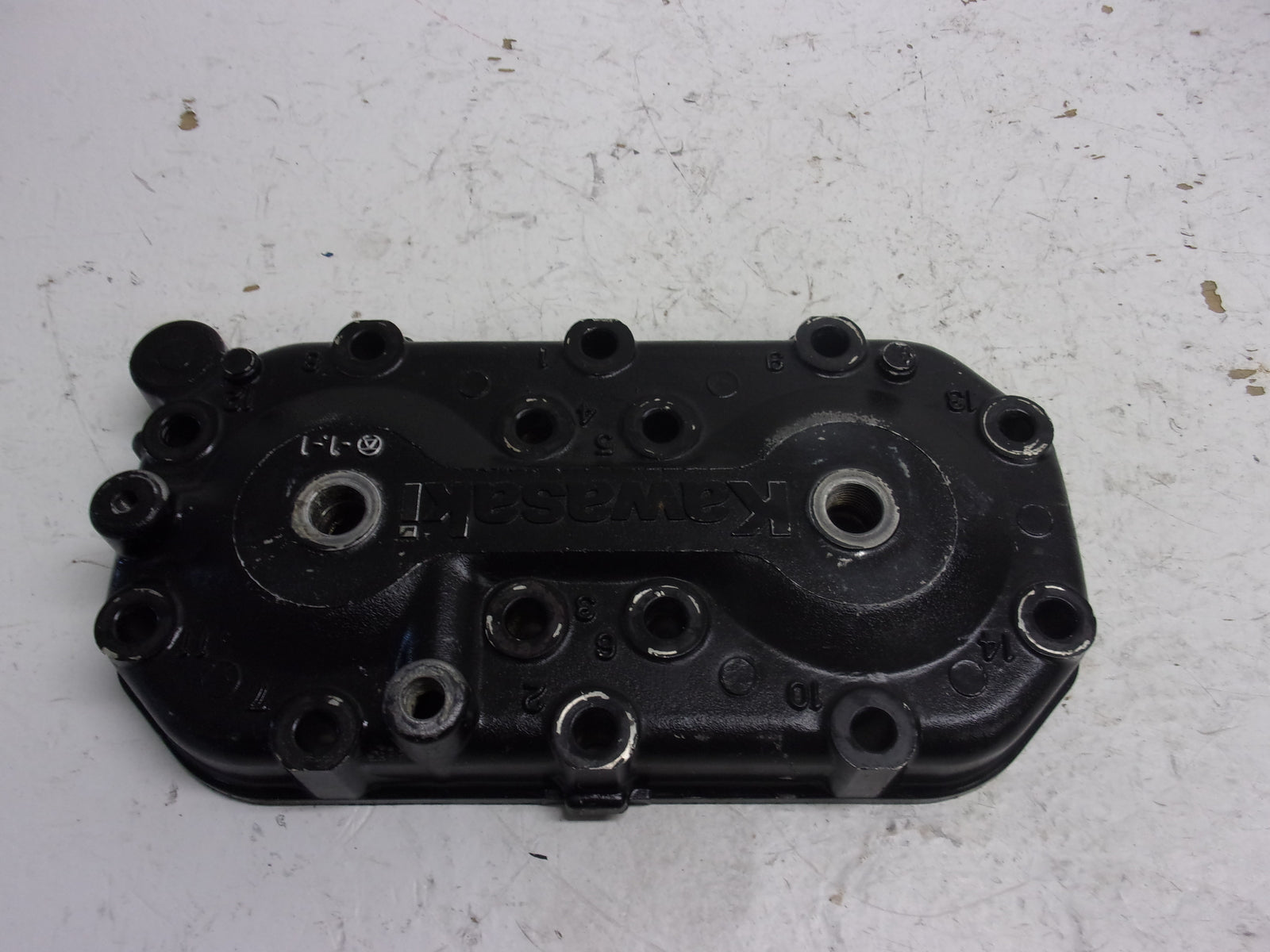 Kawasaki PWC 1991-1995 X2 TS SC Jet Mate 650SX OEM Cylinder Head # 11001-3716