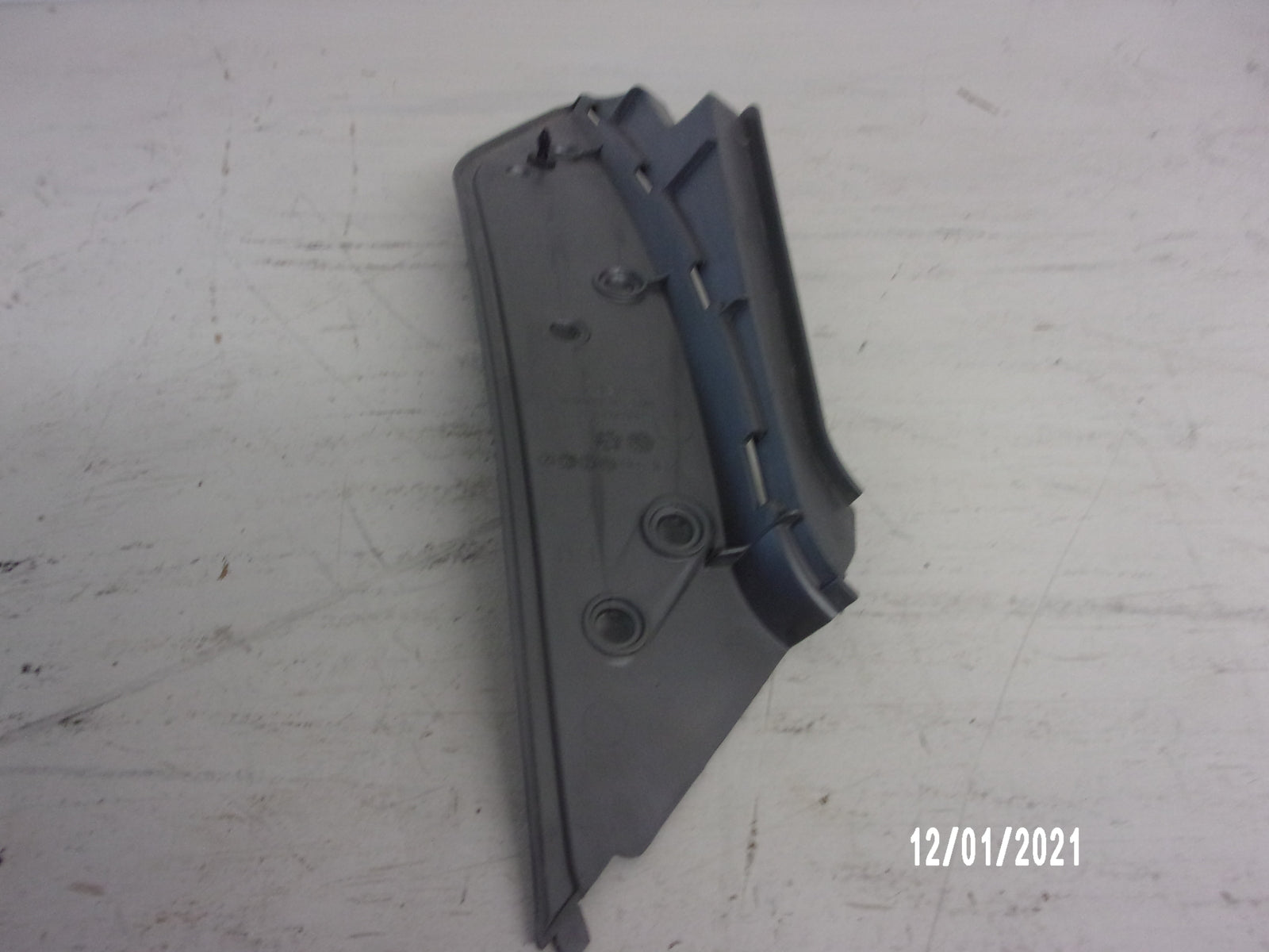Sea Doo Bombardier PWC 2004 RXP OEM Left Hand Metallic Moulding # 291002004